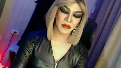 CUMMELA SLUTI online show from 03-10-25, 06:45