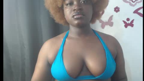 Coco sweet online show from 04-19-26, 09:28