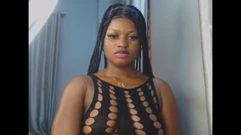Snapshot of cum_ebony_petitxx chatting on 07-04-26, 07:03 cath online show from 07-04-26, 07:03