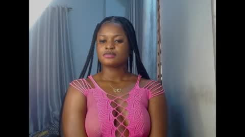 Snapshot of cum_ebony_petitxx chatting on 07-14-26, 10:21 cath online show from 07-14-26, 10:21