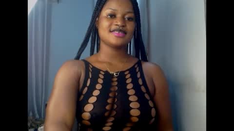 Snapshot of cum_ebony_petitxx chatting on 07-16-26, 06:52 cath online show from 07-16-26, 06:52