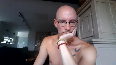 Snapshot of cum_swallow_bi chatting on 07-19-26, 02:10 cum_swallow_bi online show from 07-19-26, 02:10