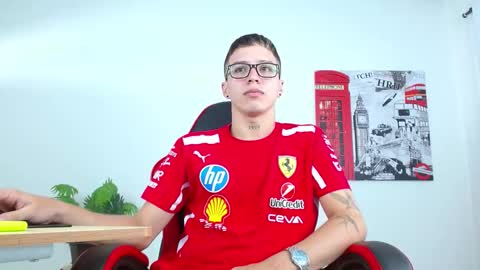 cumandres online show from 09-09-25, 02:05