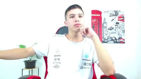 cumandres online show from 10-11-25, 02:15