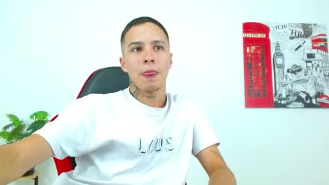 cumandres online show from 04-18-26, 07:07