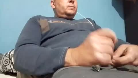 Snapshot of cumbian_chero chatting on 02-24-25, 09:10 cumbian_chero online show from 02-24-25, 09:10