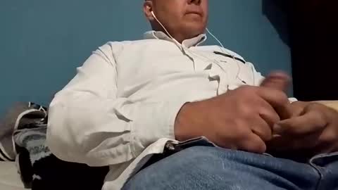 Snapshot of cumbian_chero chatting on 02-25-25, 01:52 cumbian_chero online show from 02-25-25, 01:52