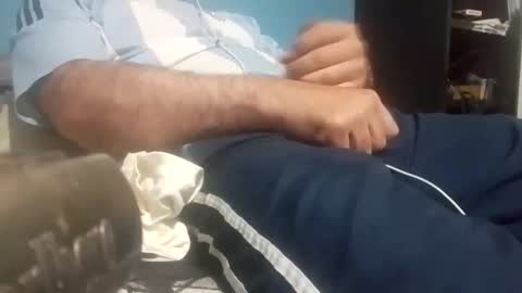 Snapshot of cumbian_chero chatting on 10-12-25, 12:15 cumbian_chero online show from 10-12-25, 12:15