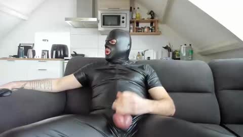 MaskedMasturbator online show from 02-01-25, 11:21