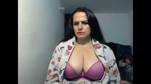 Snapshot of cumeva69 chatting on 01-19-25, 09:13 cumEva69 online show from 01-19-25, 09:13