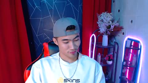 ask me online show from 12-15-24, 04:04