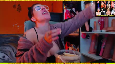 Snapshot of cuminmenowbby chatting on 12-30-24, 02:30 cuminmenowbby online show from 12-30-24, 02:30