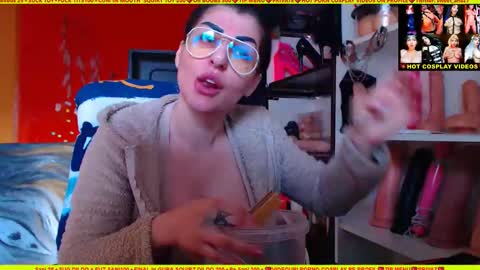 Snapshot of cuminmenowbby chatting on 01-30-25, 01:21 cuminmenowbby online show from 01-30-25, 01:21
