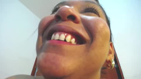 Snapshot of cummingurl chatting on 01-08-25, 05:59 Paulina online show from 01-08-25, 05:59