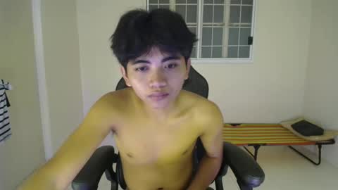 Snapshot of cummingyu chatting on 12-08-24, 04:50 cummingyu online show from 12-08-24, 04:50