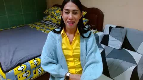 Leah Vergara online show from 12-16-24, 07:04