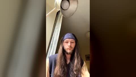 cumsmokeup online show from 04-21-26, 01:17