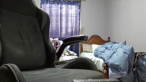 Snapshot of cumtribute4ubitch chatting on 10-01-25, 09:43 cumtribute4ubitch online show from 10-01-25, 09:43