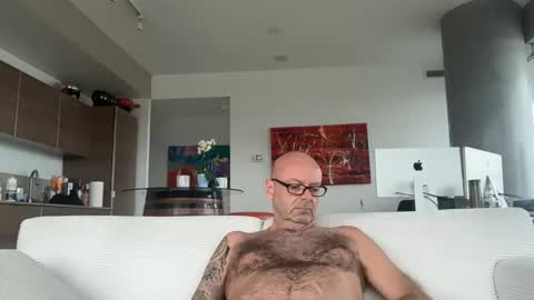 Love to please a woman for hours - Please PM online show from 04-29-26, 06:47