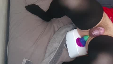 Snapshot of cupchino chatting on 01-12-25, 01:42 Kupchino online show from 01-12-25, 01:42