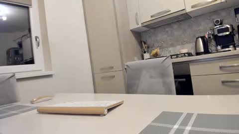 maria  alex online show from 05-15-26, 01:45