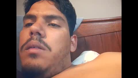 Snapshot of cuquero33 chatting on 04-30-26, 02:56 cuquero33 online show from 04-30-26, 02:56