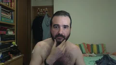 Snapshot of curiosillo1983 chatting on 09-09-25, 03:17 curiosillo1983 online show from 09-09-25, 03:17