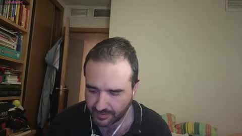 Snapshot of curiosillo1983 chatting on 09-12-25, 04:07 curiosillo1983 online show from 09-12-25, 04:07