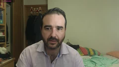 Snapshot of curiosillo1983 chatting on 09-17-25, 03:35 curiosillo1983 online show from 09-17-25, 03:35