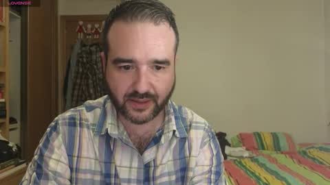 Snapshot of curiosillo1983 chatting on 10-08-25, 10:07 curiosillo1983 online show from 10-08-25, 10:07