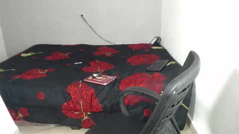 Curious bitch2007 online show from 10-02-25, 05:25