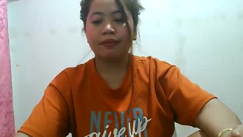 Snapshot of curious_girl247 chatting on 01-02-25, 12:13 curious_girl247 online show from 01-02-25, 12:13