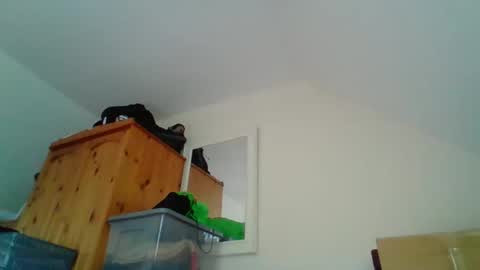 curiousax77 online show from 10-27-25, 10:41