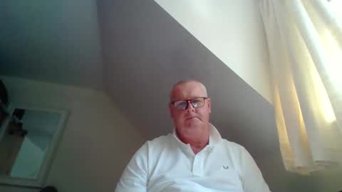 curiousax77 online show from 04-21-26, 12:44