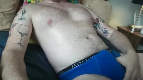 Snapshot of curiousmax18 chatting on 06-01-26, 10:50 Maxx online show from 06-01-26, 10:50