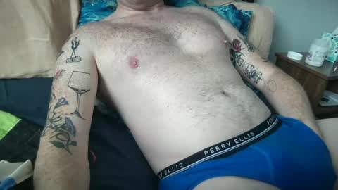 Snapshot of curiousmax18 chatting on 07-28-26, 01:32 Maxx online show from 07-28-26, 01:32