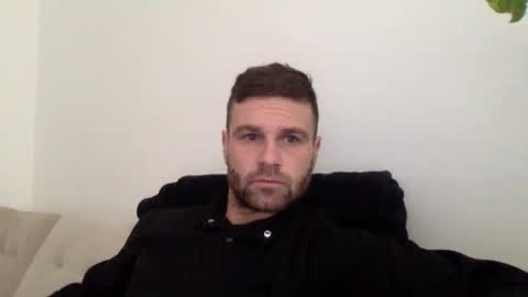 Snapshot of curiousnesssssss chatting on 11-17-25, 09:15 curiousnesssssss online show from 11-17-25, 09:15