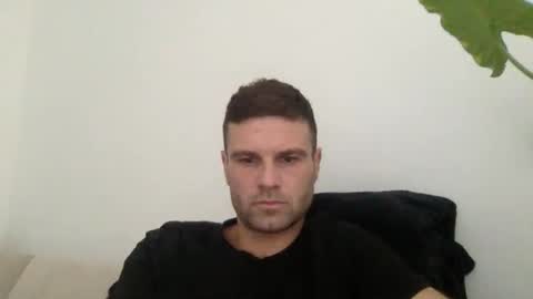 Snapshot of curiousnesssssss chatting on 11-19-25, 10:15 curiousnesssssss online show from 11-19-25, 10:15