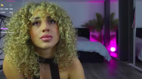 Antonia online show from 02-10-26, 09:02