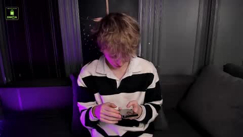 KEVIN online show from 04-14-26, 08:15