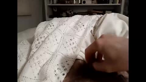 Snapshot of currocll chatting on 01-01-25, 04:18 currocll online show from 01-01-25, 04:18