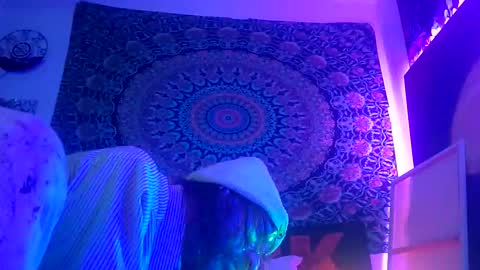 Snapshot of curtisbaldwin805 chatting on 12-05-25, 06:44 Curtisdow420 online show from 12-05-25, 06:44