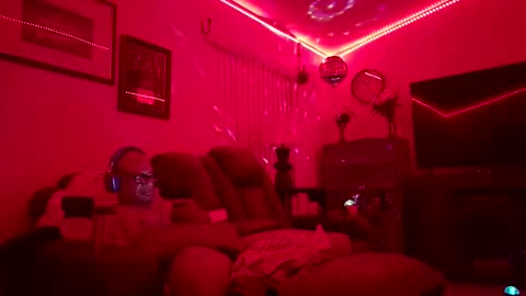 Snapshot of curtisguy2025 chatting on 01-12-26, 08:52 curtisguy2025 online show from 01-12-26, 08:52