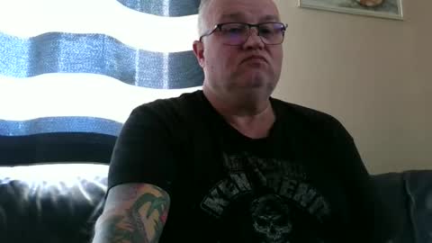 curtus14 online show from 09-28-25, 07:25