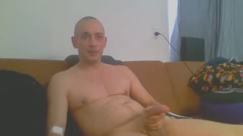 Snapshot of curvedcoxxs chatting on 09-17-25, 03:14 curvedcoxxs online show from 09-17-25, 03:14