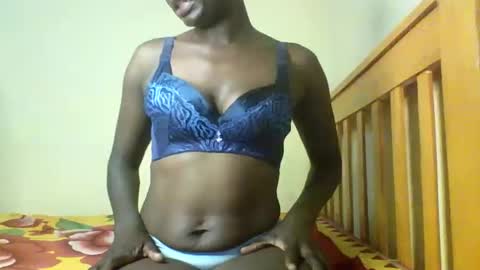 Snapshot of curvious_lilah chatting on 12-02-25, 12:27 curvious lilah online show from 12-02-25, 12:27