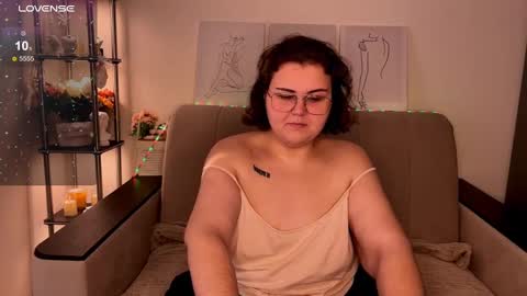 Snapshot of curvy_janie chatting on 01-20-25, 03:37 Jane online show from 01-20-25, 03:37