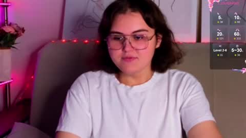 Snapshot of curvy_janie chatting on 10-13-25, 09:09 Jane online show from 10-13-25, 09:09