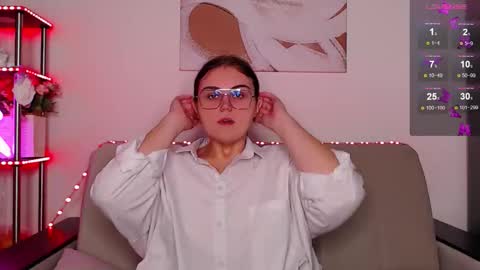 Snapshot of curvy_janie chatting on 11-15-25, 04:32 Jane online show from 11-15-25, 04:32