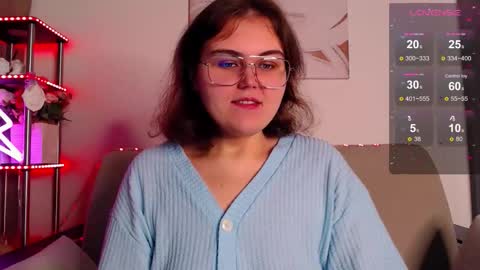 Snapshot of curvy_janie chatting on 12-03-25, 03:14 Jane online show from 12-03-25, 03:14